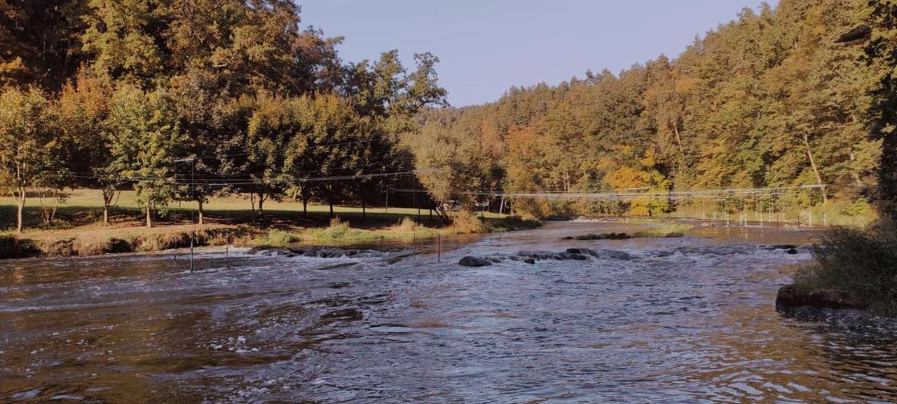 Lesni Restaurace Harrachovka Hotel Tabor Bagian luar foto